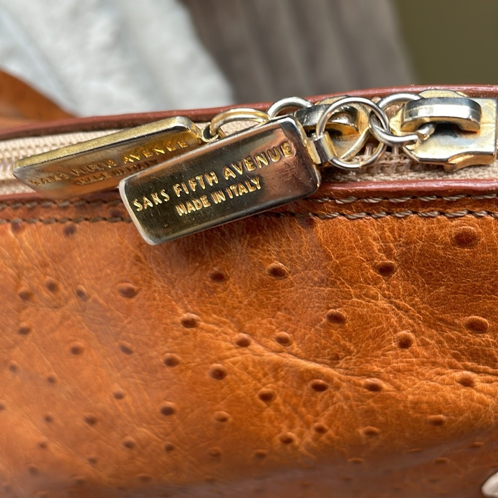 GORGEOUS VINTAGE SAKS FITH AVENUE - Picture 7 of 16